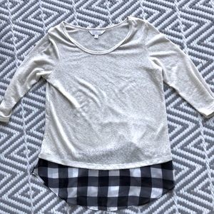 Quarter sleeve charming Charlie top